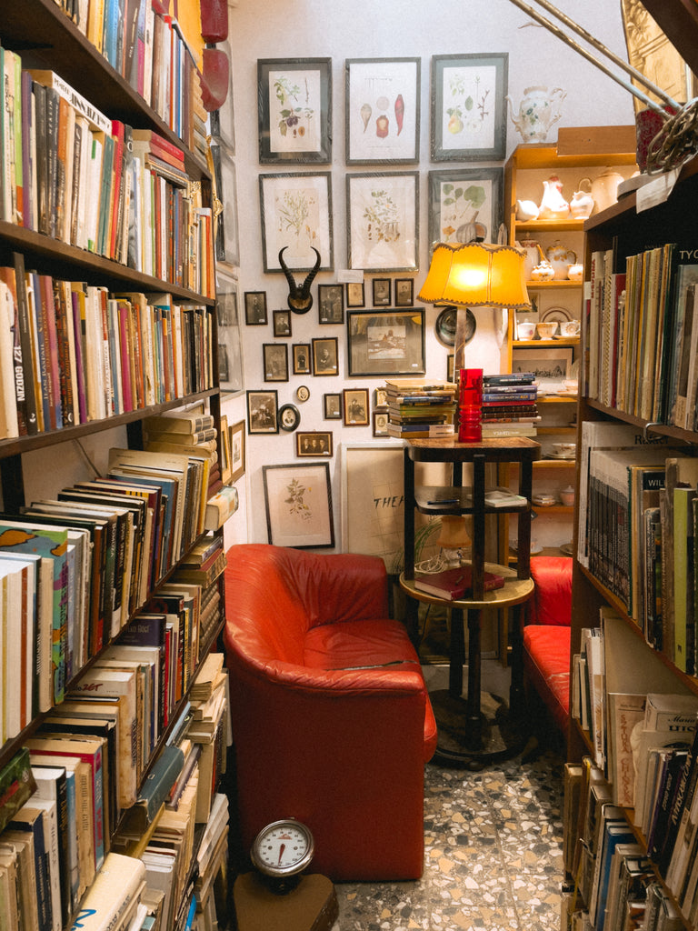 Jaamas Interior Corner